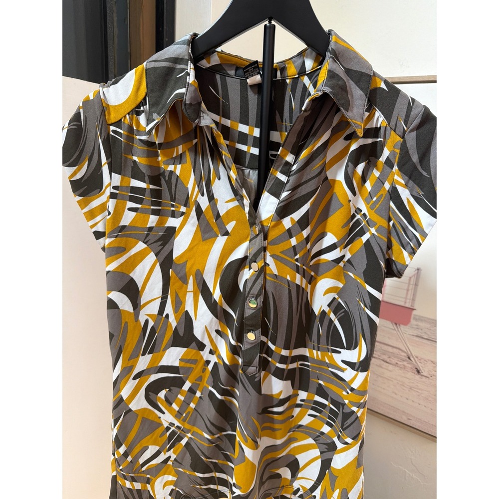Alfani Womens Petite Abstract Geometric Print Short Sleeve Button Front Blouse M - Picture 3 of 4